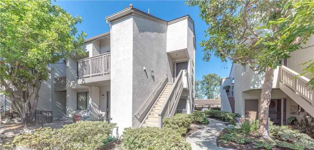 10611 Lakeside Drive S 236 Or H, Garden Grove, California 92840