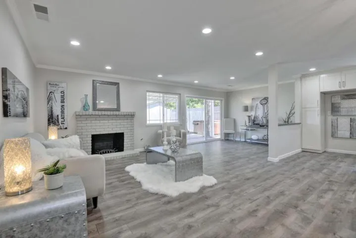 1297 Chesbro Way, Gilroy, California 95020