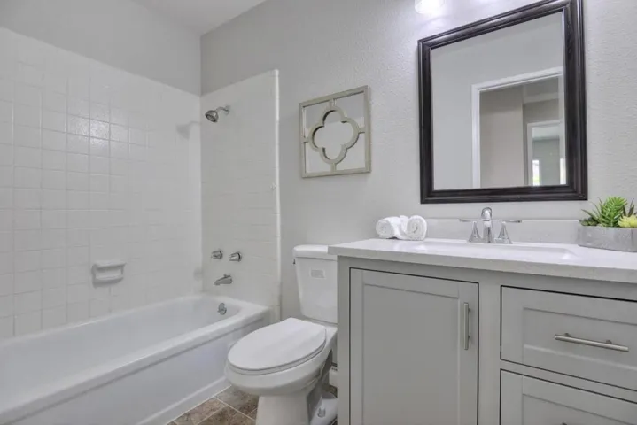 1297 Chesbro Way, Gilroy, California 95020