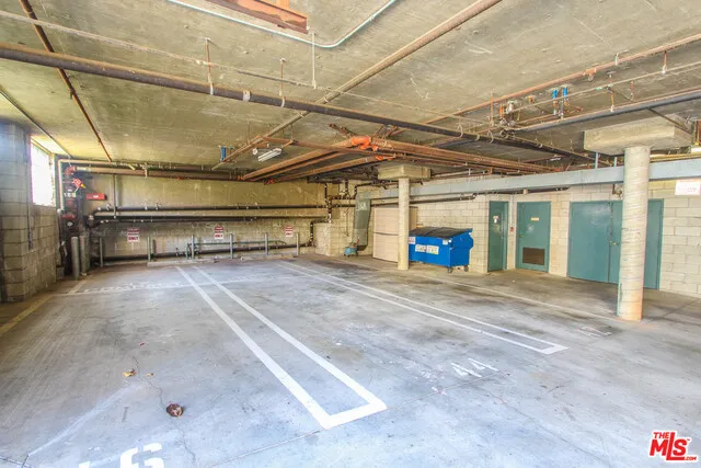 1225 Armacost Avenue 103, Los Angeles, California 90025