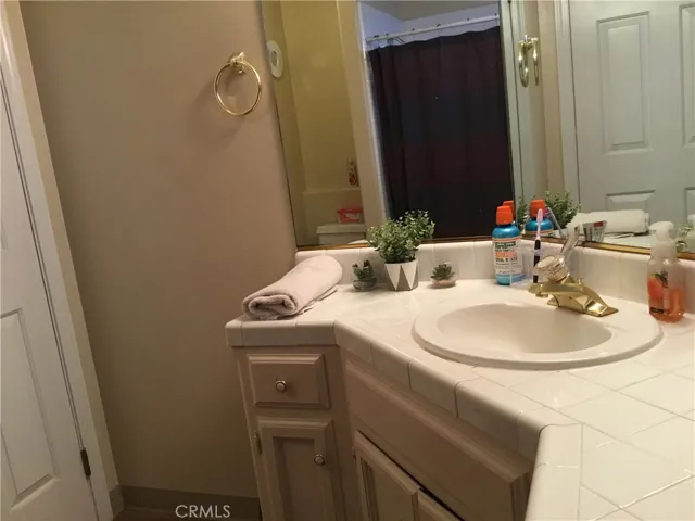 145 Countess Lane, Madera, California 93637