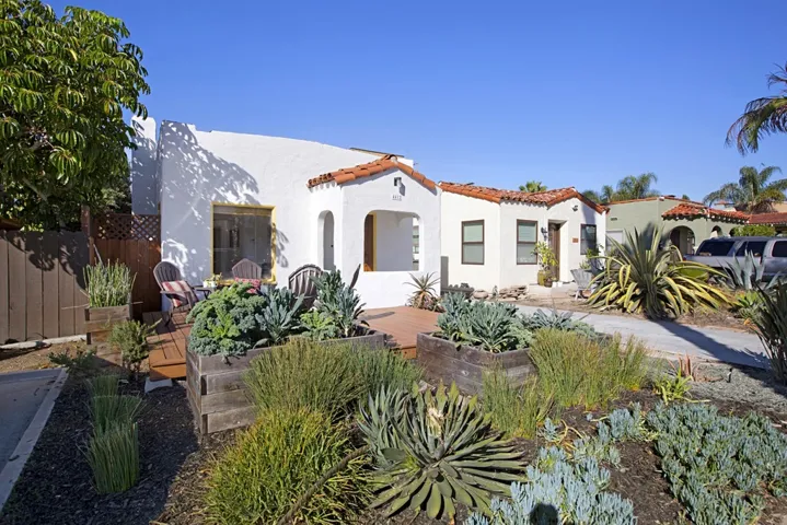 4412 Ohio, San Diego, California 92116