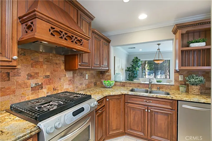 5739 E Stillwater Avenue 10, Orange, California 92869