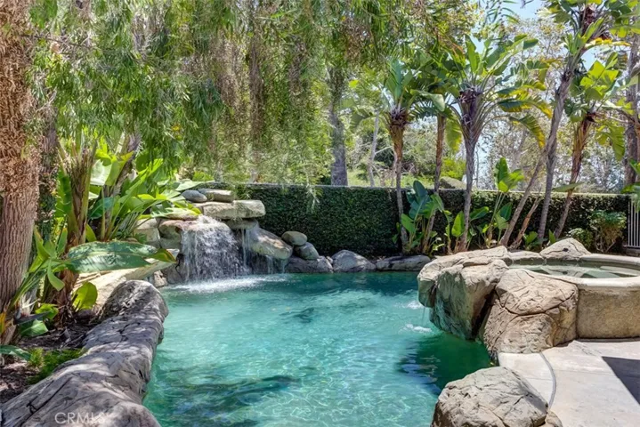 42 Deerwood, Aliso Viejo, California 92656