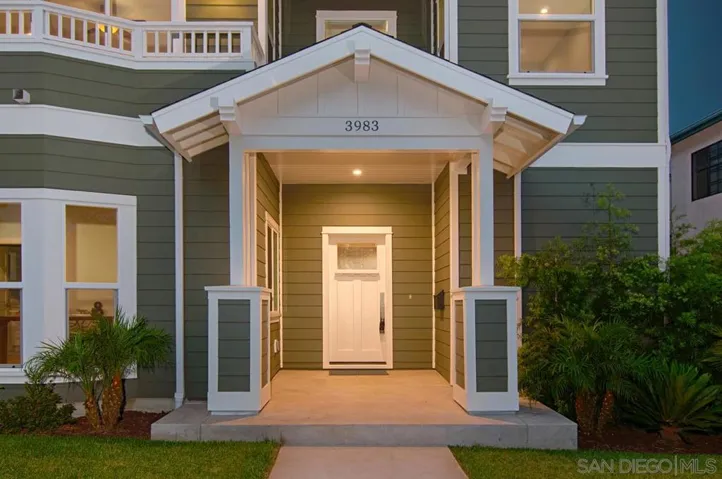 3983 Sequoia St, San Diego, California 92109