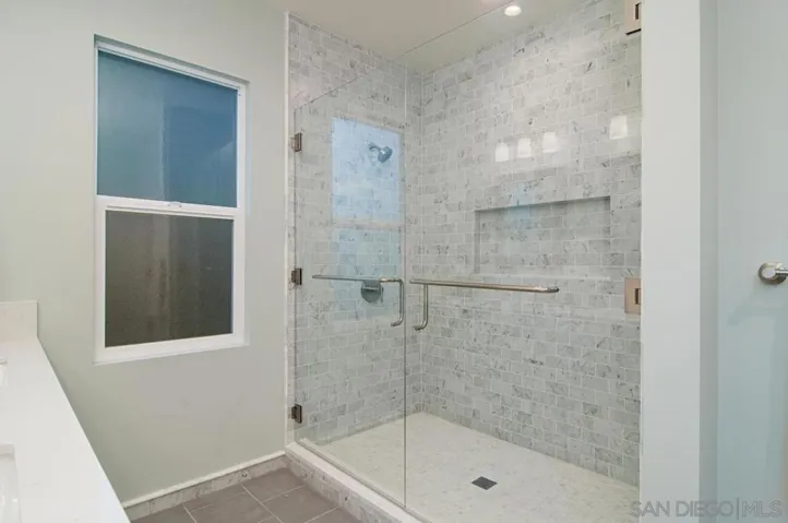 3983 Sequoia St, San Diego, California 92109