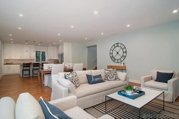 3983 Sequoia St, San Diego, California 92109