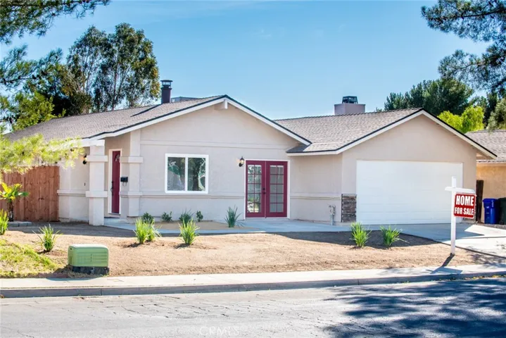 15031 Arlette Drive, Victorville, California 92394