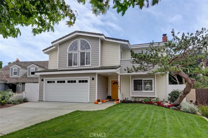 1104 Ysabel Street, Redondo Beach, California 90277