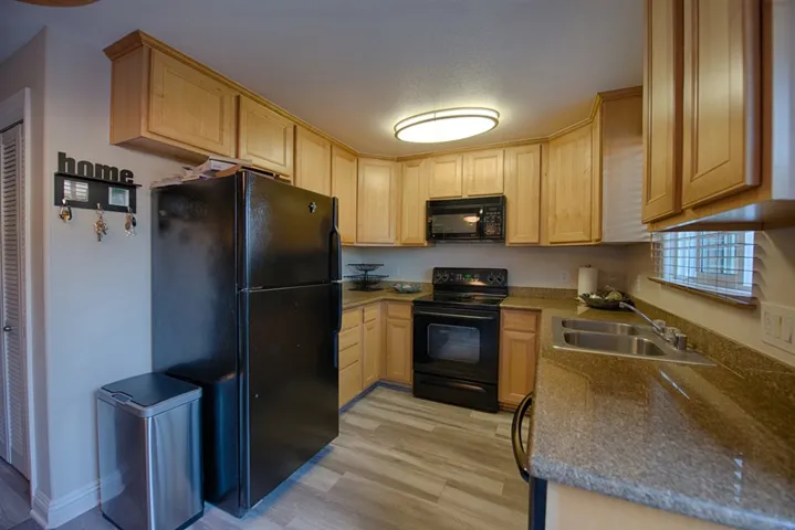 1321 Greenfield Drive 4, El Cajon, California 92021