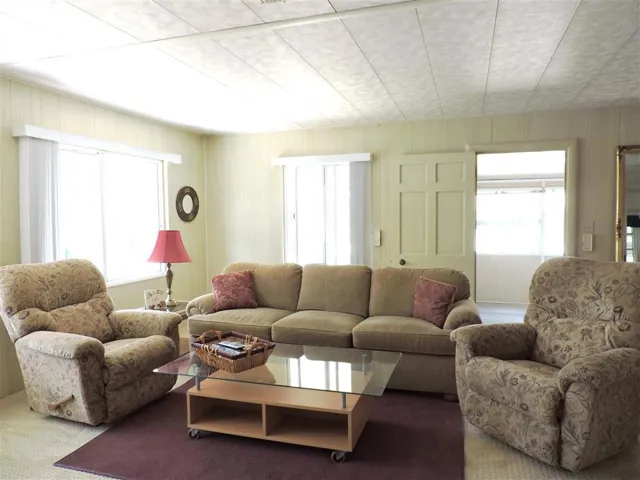 8975 Lawrence Welk Dr 124, Escondido, California 92026