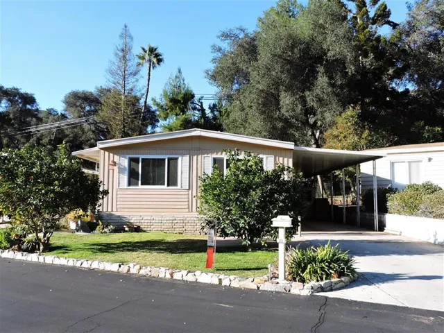 8975 Lawrence Welk Dr. 35, Escondido, California 92026