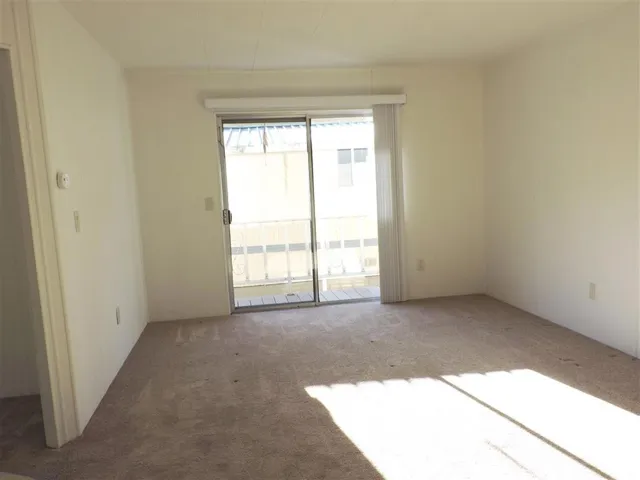 8975 Lawrence Welk Dr. 35, Escondido, California 92026