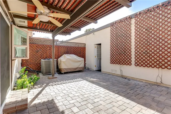 1268 Stonewood Court 25, San Pedro, California 90732