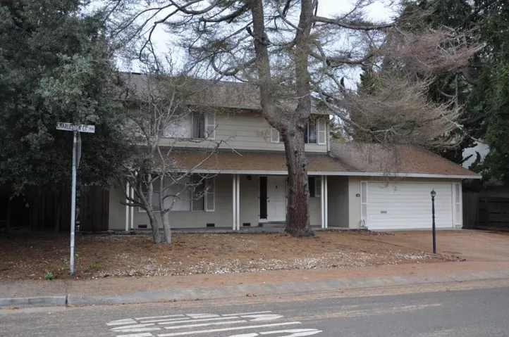 705 Charleston Court, Palo Alto, California 94303