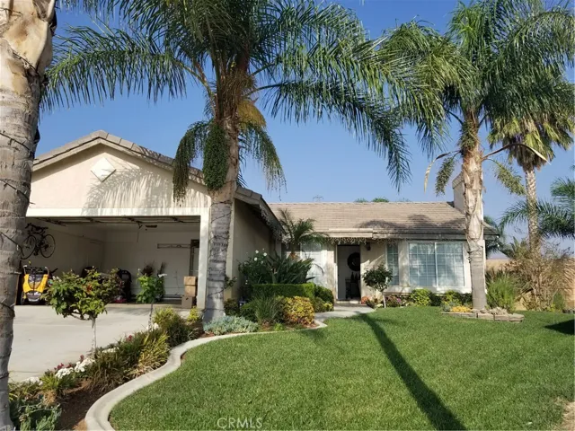 4297 Royal Pine Circle, Jurupa Valley, California 92509