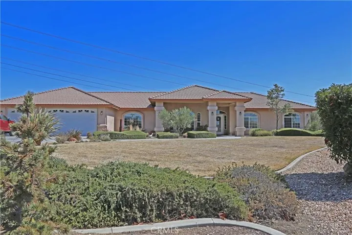 10260 Monterey Court, Oak Hills, California 92344