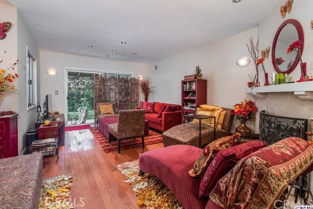 7669 Beeman Avenue, North Hollywood, California 91605