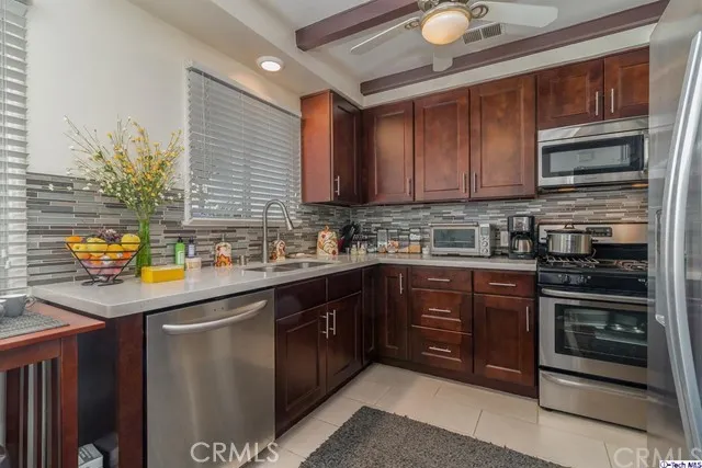 7669 Beeman Avenue, North Hollywood, California 91605