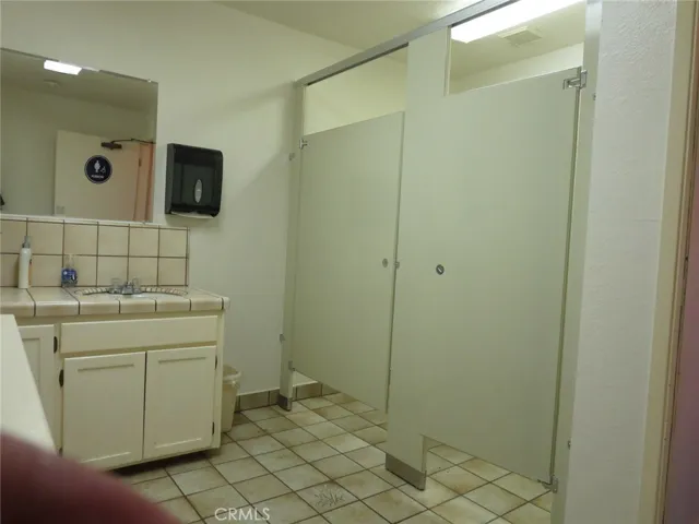 11112 Barstow Road, Lucerne Valley, California 92356