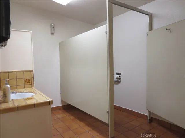 11112 Barstow Road, Lucerne Valley, California 92356