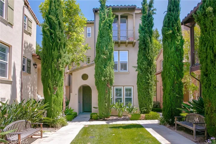 143 Tall Oak, Irvine, California 92603