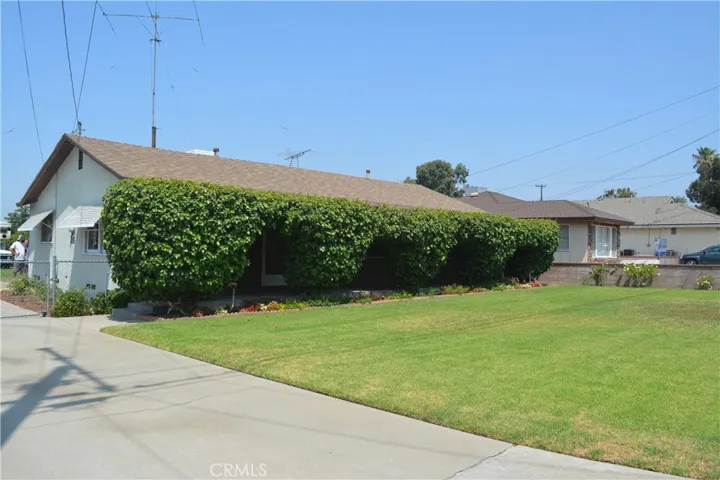 8934 Tamarind Avenue, Fontana, California 92335