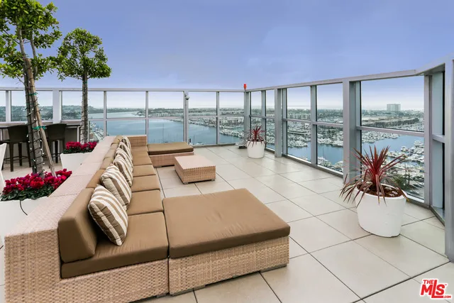 13700 Marina Pointe Drive 1505, Marina Del Rey, California 90292