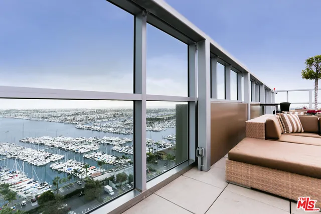 13700 Marina Pointe Drive 1505, Marina Del Rey, California 90292