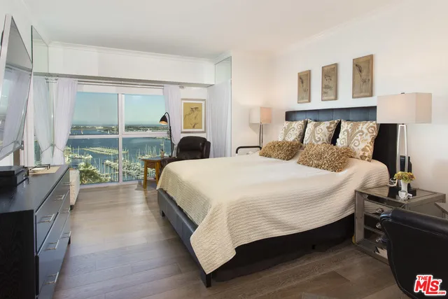 13700 Marina Pointe Drive 1505, Marina Del Rey, California 90292