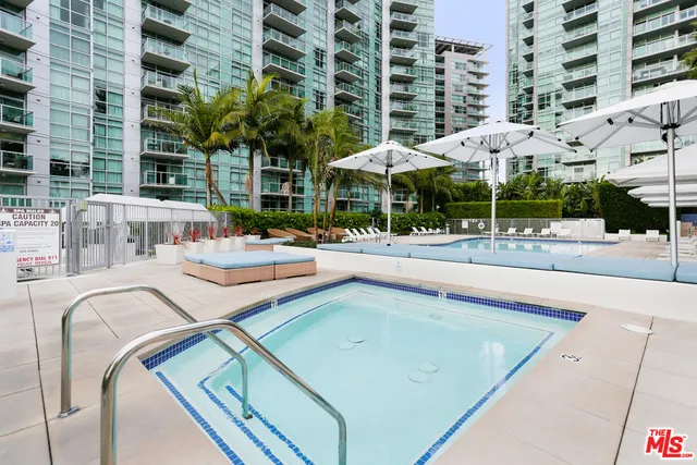 13700 Marina Pointe Drive 1505, Marina Del Rey, California 90292