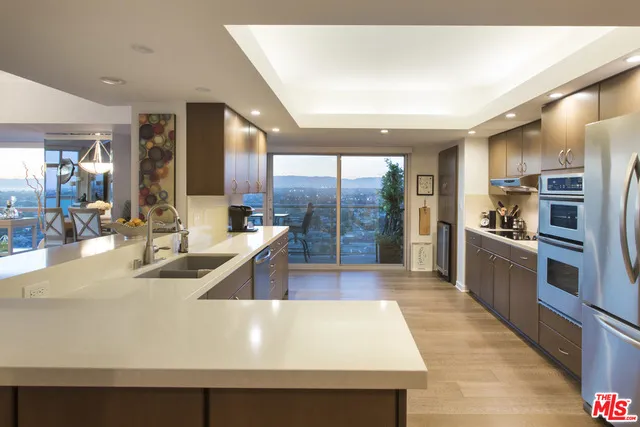 13700 Marina Pointe Drive 1505, Marina Del Rey, California 90292