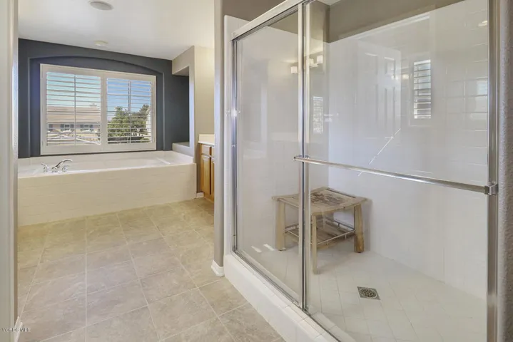 nMaster Suite6