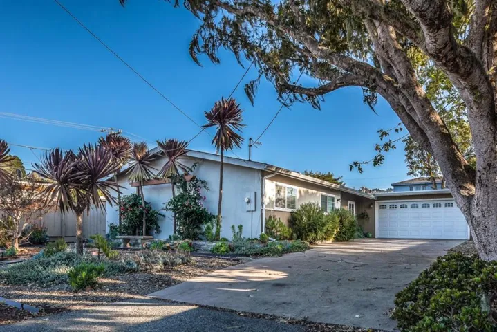 1305 Miles Avenue, Pacific Grove, California 93950