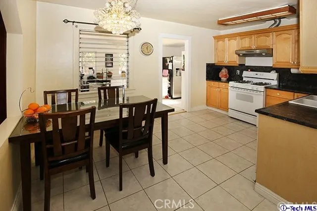 1030 N Parish Place, Burbank, California 91506