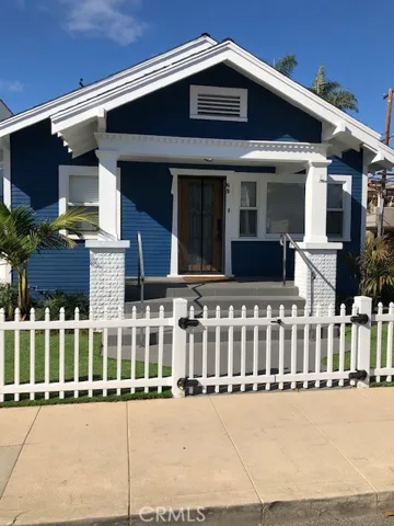 85 Quincy Avenue, Long Beach, California 90803