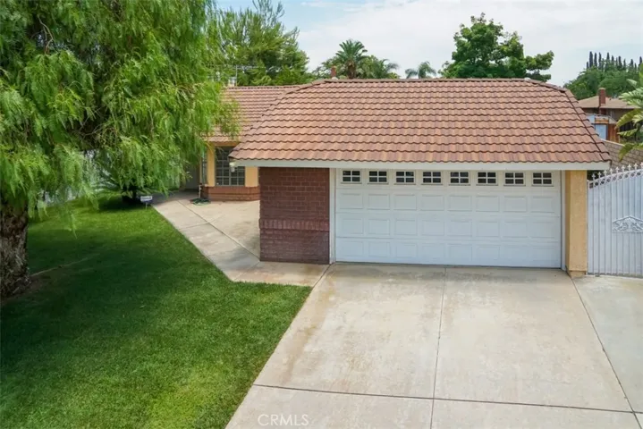 11619 Capitol Drive, Riverside, California 92503