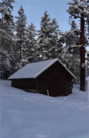 40313 Lakeview Drive, Big Bear, California 92315