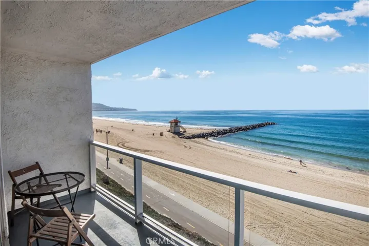 615 Esplanade 304, Redondo Beach, California 90277
