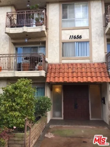 11656 Montana Avenue 312, Los Angeles, California 90049
