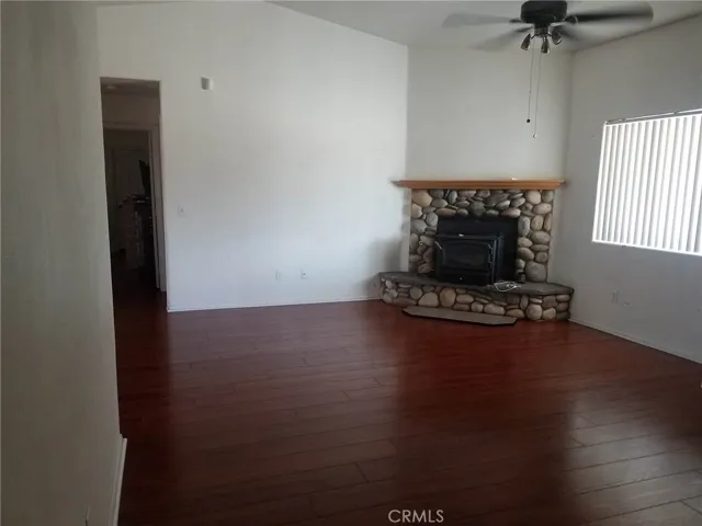 11934 Chimayo Road, Apple Valley, California 92308