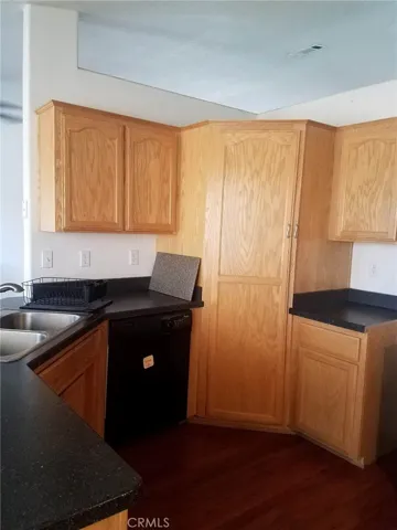11934 Chimayo Road, Apple Valley, California 92308