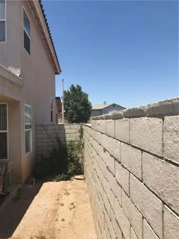 14425 Stivers Road, Victorville, California 92394