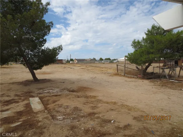 16711 Las Palmas Street, Hesperia, California 92345