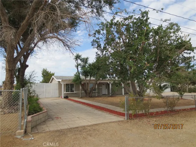 16711 Las Palmas Street, Hesperia, California 92345