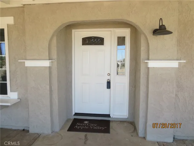 16711 Las Palmas Street, Hesperia, California 92345