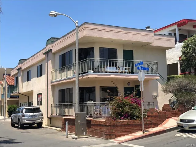 113 27th Street, Manhattan Beach, California 90266