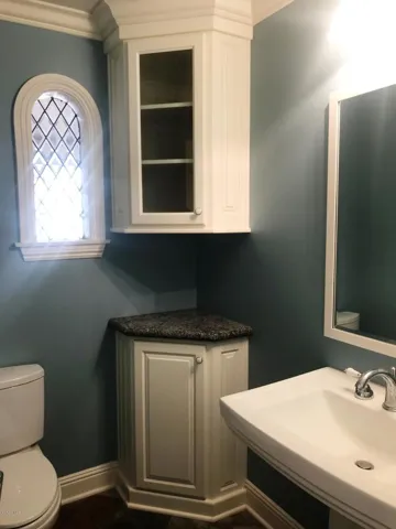1 Bathroom half