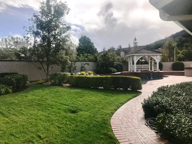 1 Backyard 3