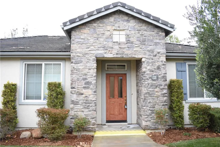 Welcome home to 1681B Beaver Creek